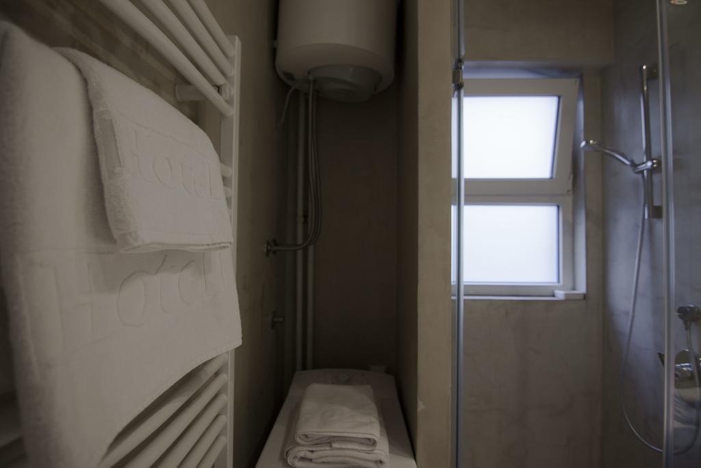 Studio Apartment Picasso Belgrade Exterior photo